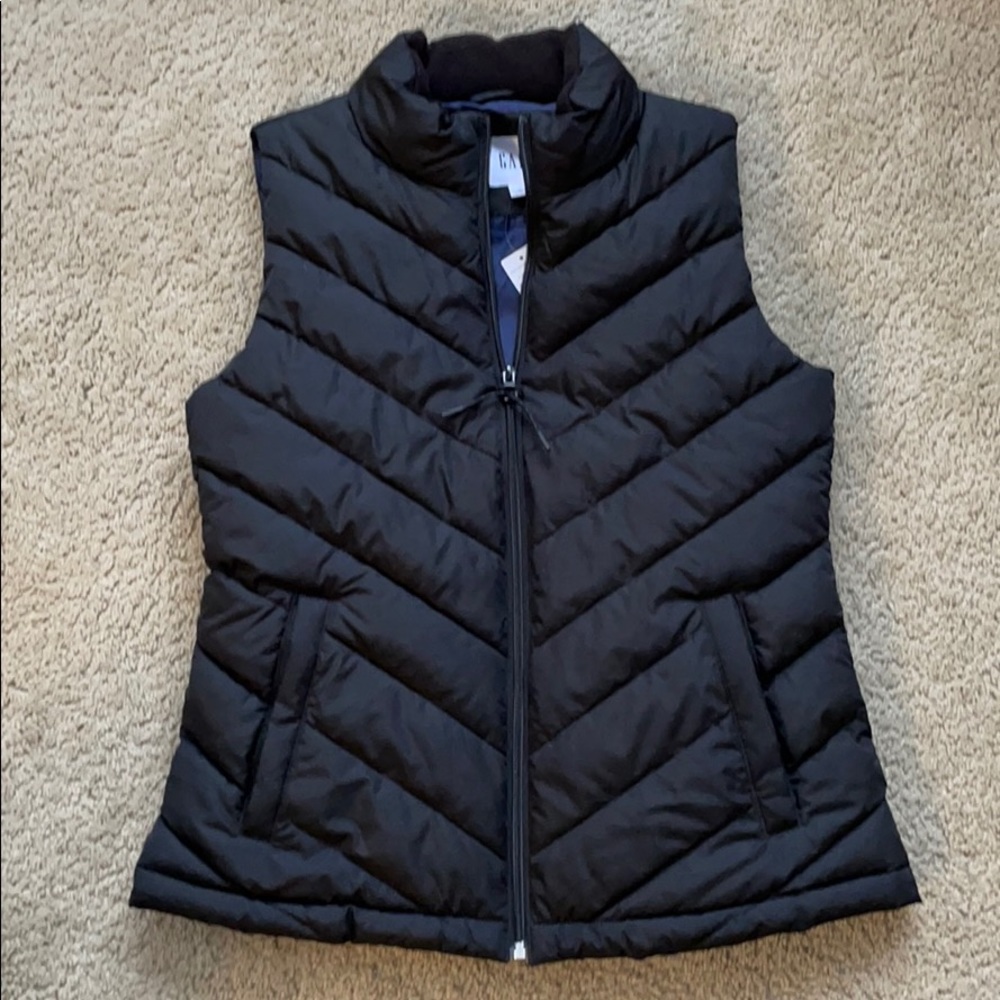 Gap Puffer Vest